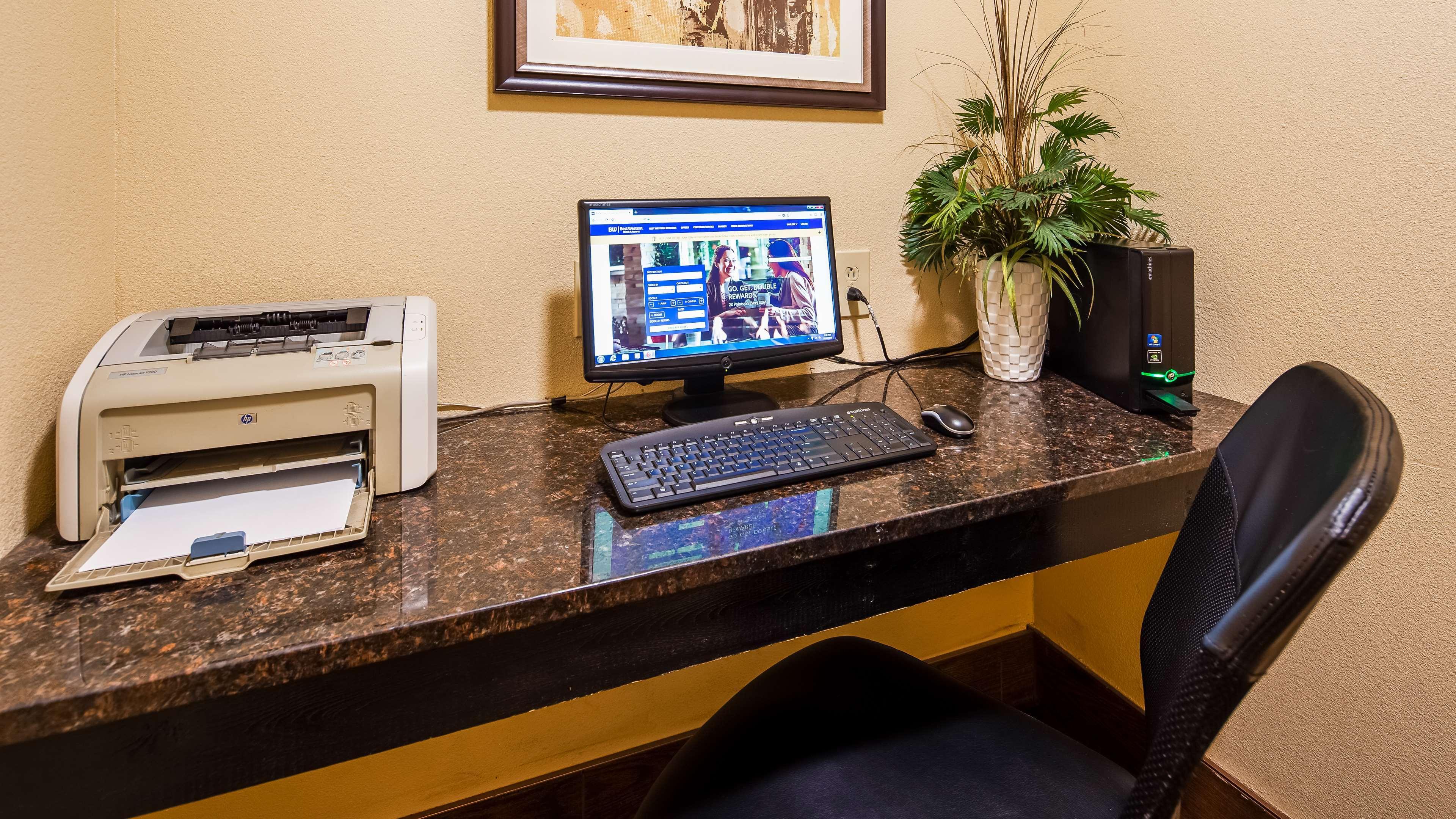 Best Western B R Guest Занесвилл Экстерьер фото